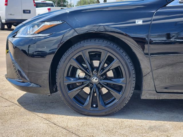 Used 2024 Lexus ES 350 F Sport w/ Accessory Package (Z2) image 8