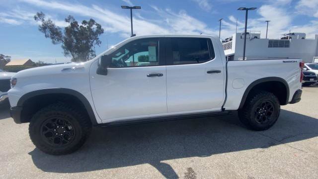 New 2026 Chevrolet Silverado 1500 ZR2 w/ ZR2 Bison Edition image 5