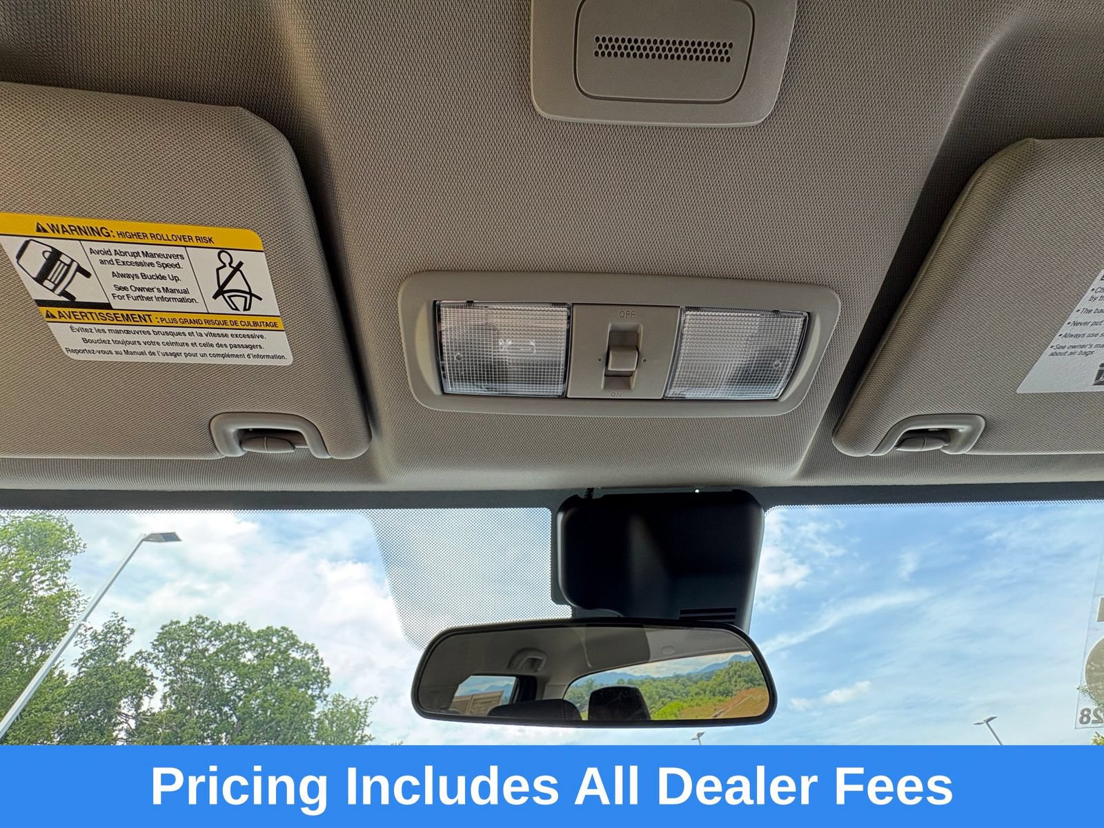 Used 2025 Nissan Frontier SV AWD/4WD image 24