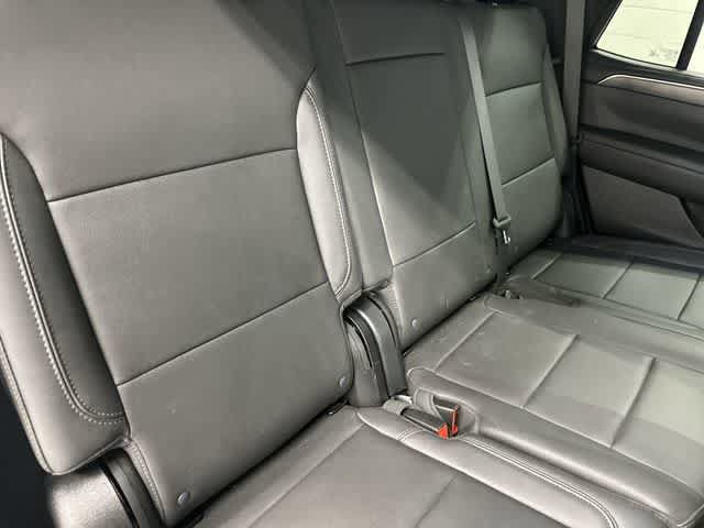 Used 2024 Chevrolet Tahoe 2WD w/ Remote Keyless Entry Package image 11