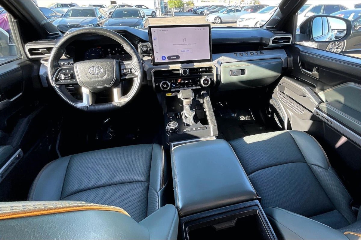 Used 2024 Toyota Tacoma 4x4 Double Cab Hybrid image 12