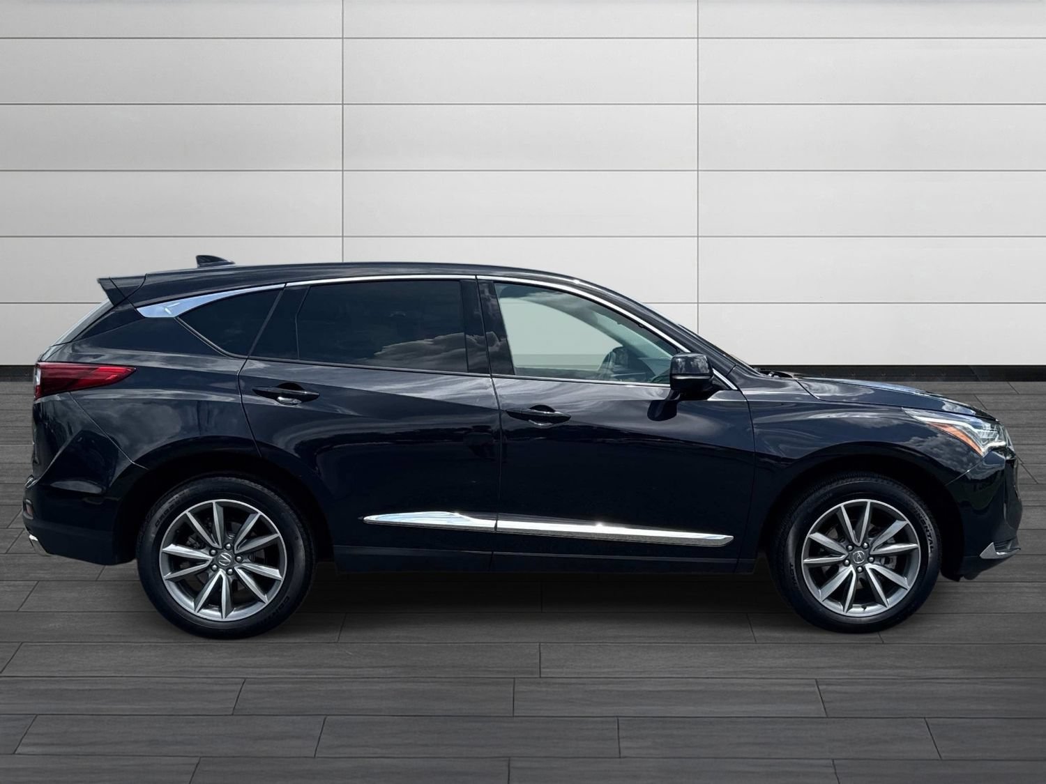 Used 2024 Acura RDX SH-AWD w/ Technology Package image 3