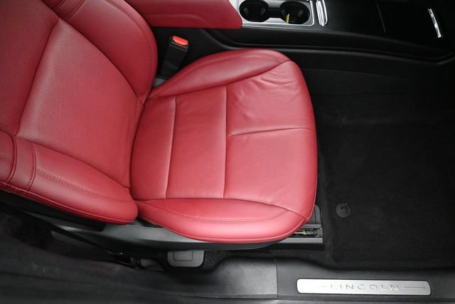 Certified 2024 Lincoln Corsair Reserve AWD/4WD image 31