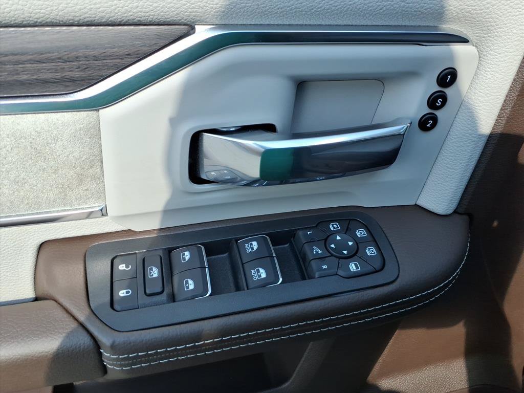 New 2027 RAM 2500 Laramie AWD/4WD image 20