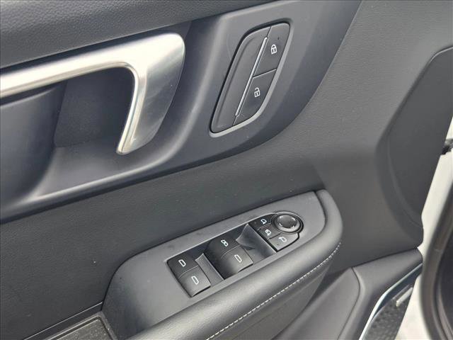 Used 2026 Buick Enclave Preferred FWD image 12