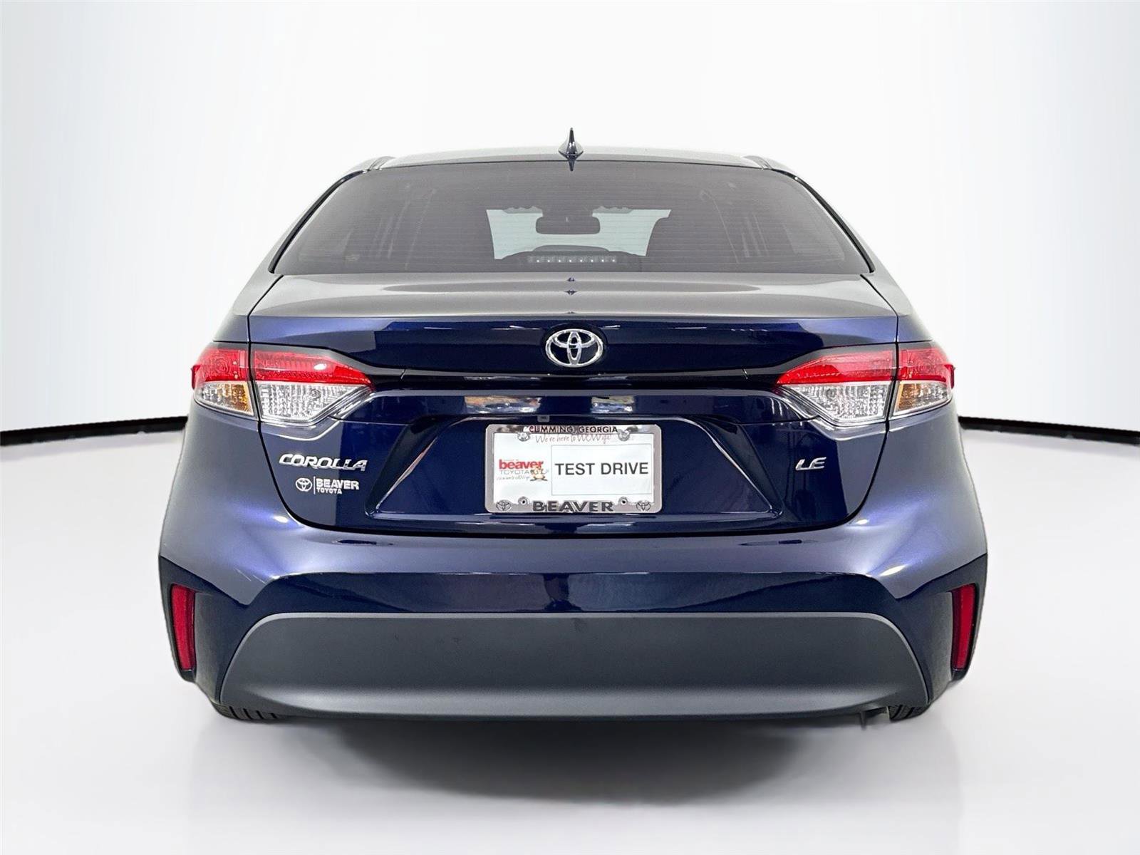 Used 2025 Toyota Corolla LE image 7