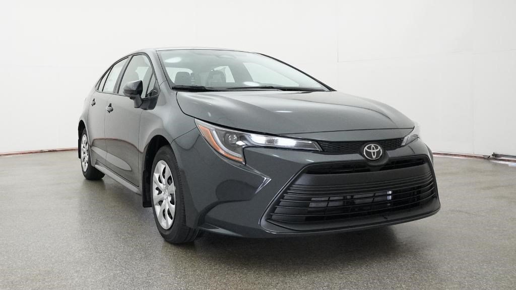 Used 2026 Toyota Corolla LE FWD image 33