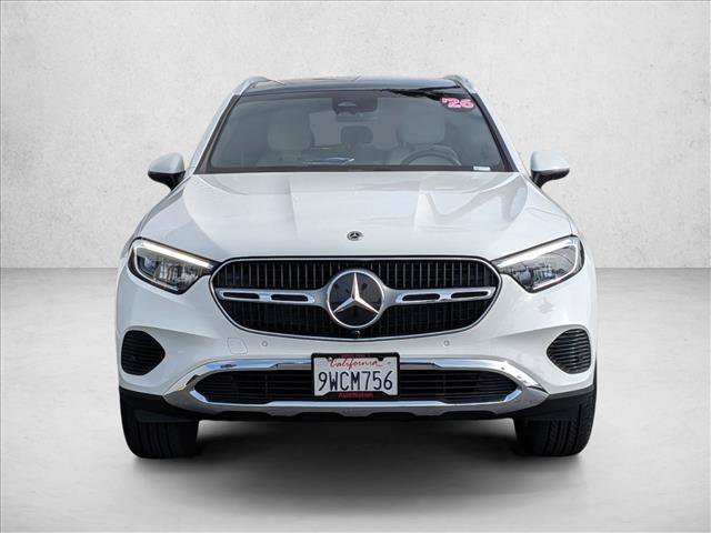 Used 2026 Mercedes-Benz GLC 300 image 2