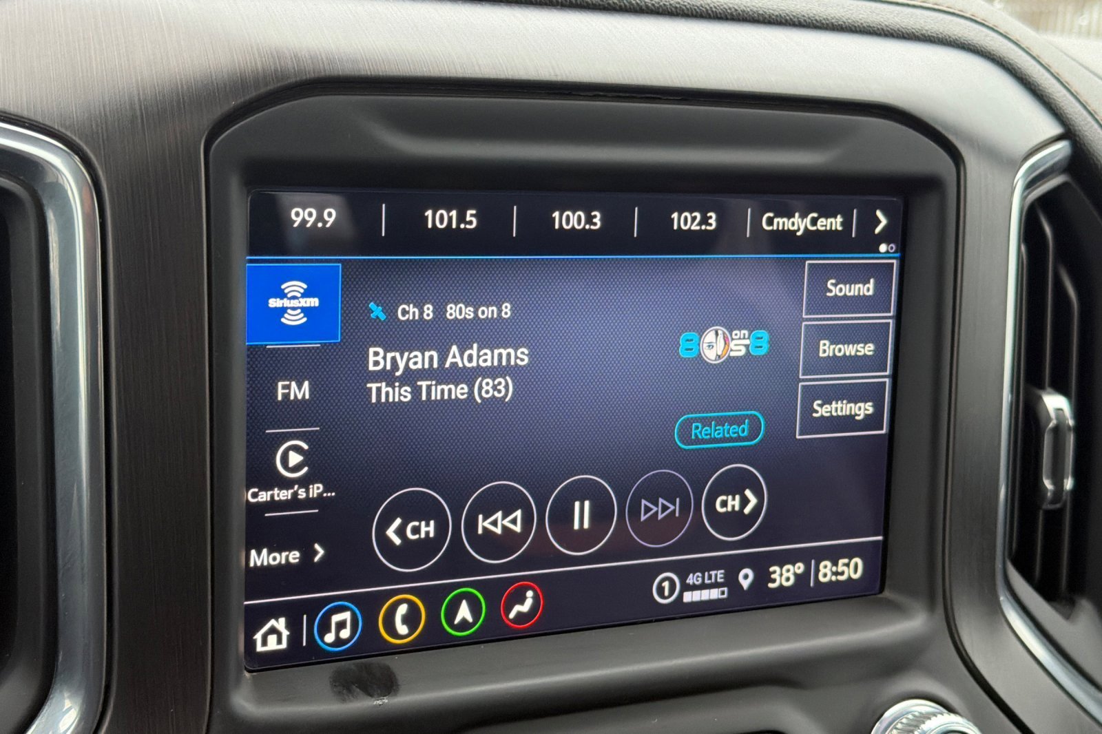 Used 2022 GMC Sierra 2500 AT4 w/ AT4 Premium Plus Package image 14