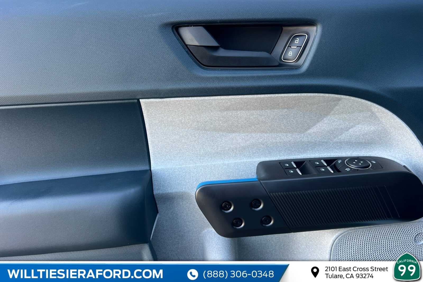 New 2026 Ford Maverick XLT w/ XLT Luxury Package FWD image 12