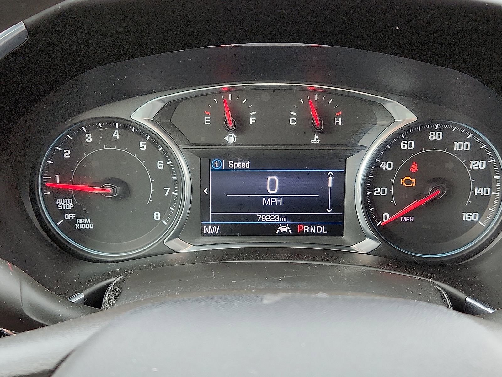 Used 2020 Chevrolet Equinox LT FWD image 23