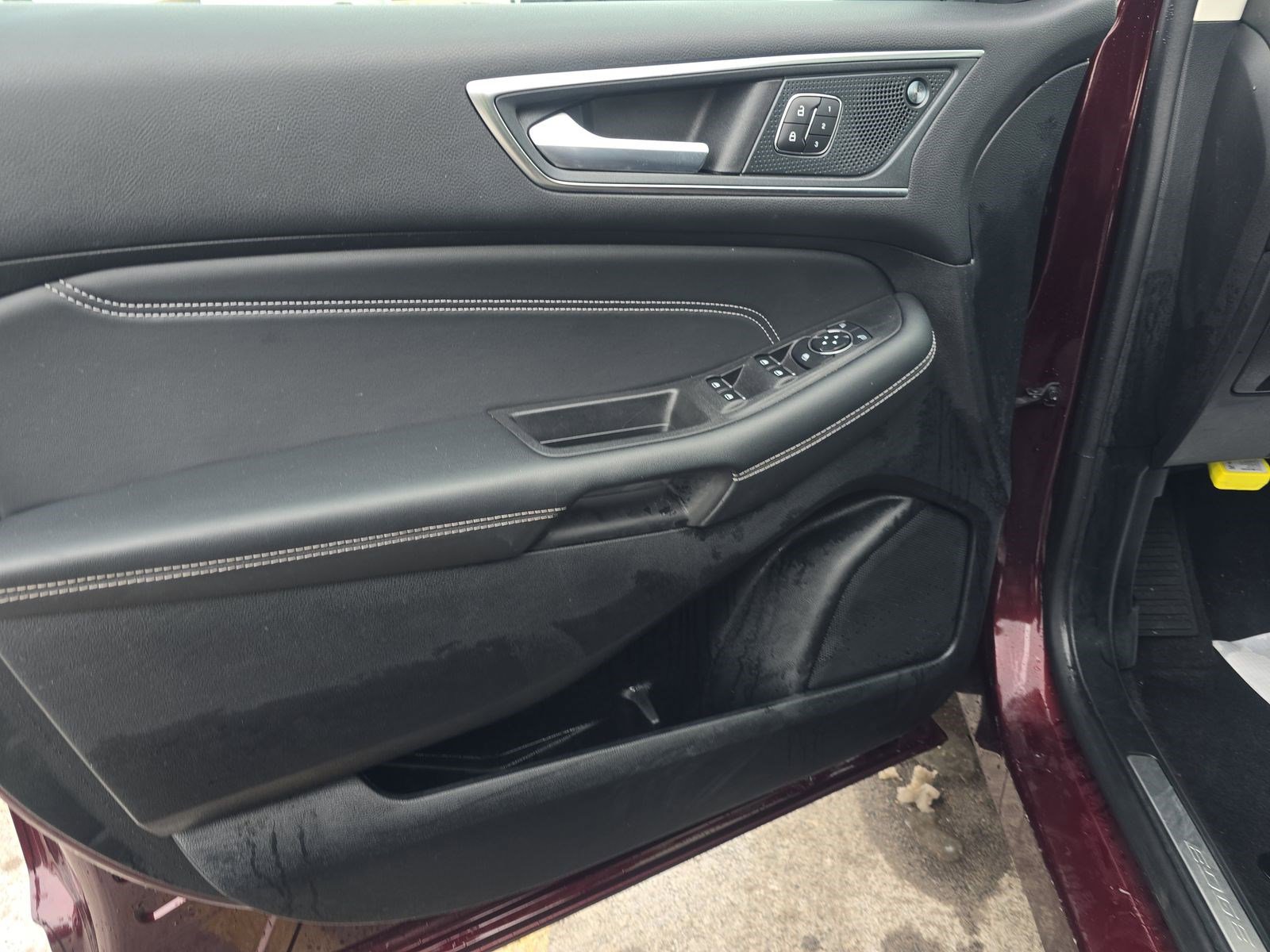 Used 2024 Ford Edge Titanium w/ Equipment Group 301A image 15