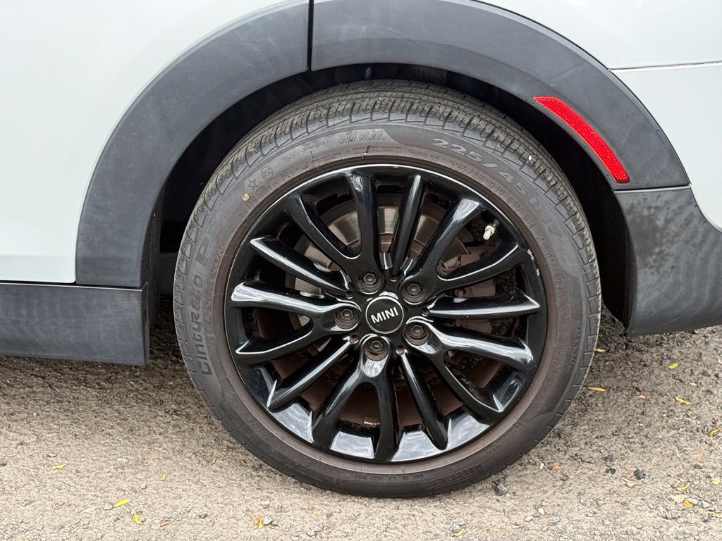 Used 2019 MINI Cooper Clubman FWD image 11