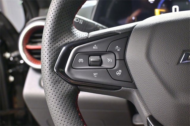 New 2025 Chevrolet Trax RS w/ Sunroof Package image 21