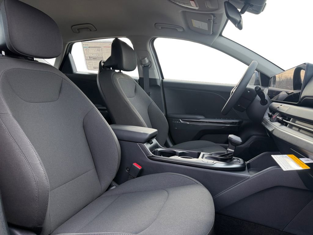 New 2026 Kia K4 LXS image 15