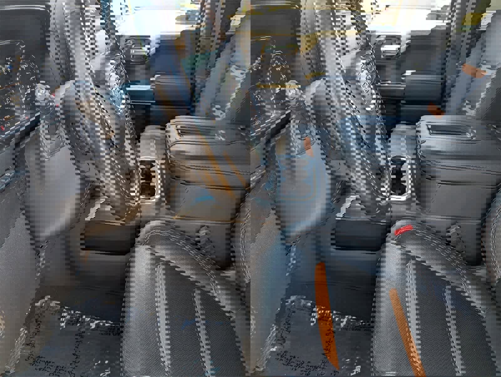 Used 2021 GMC Sierra 1500 AT4 w/ AT4 Premium Package image 23