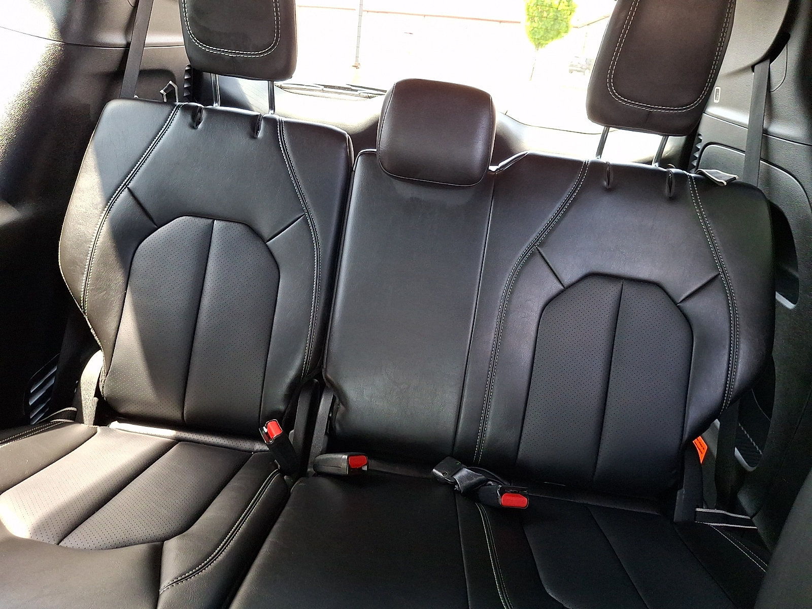 Used 2025 Chrysler Pacifica Select FWD image 23