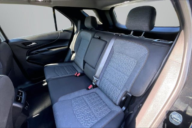 Used 2023 Chevrolet Equinox LT AWD/4WD image 25