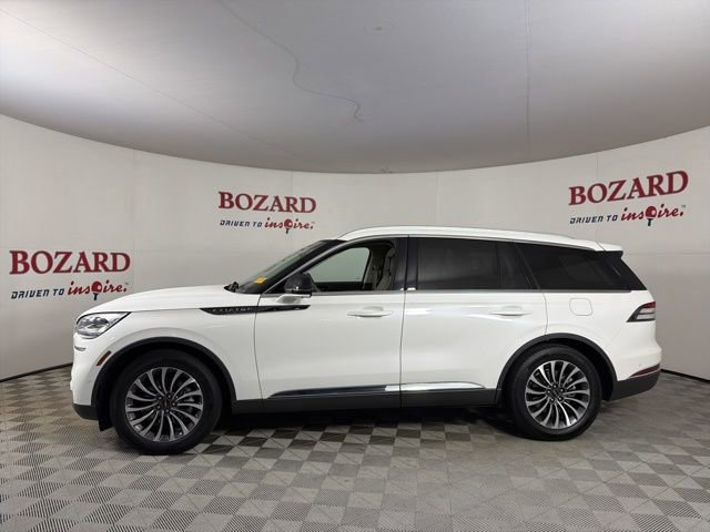 Used 2023 Lincoln Aviator Reserve w/ Equipment Group 201A RWD image 5