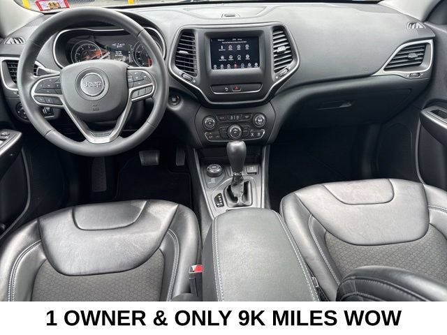 Used 2020 Jeep Cherokee Latitude Plus AWD/4WD image 4
