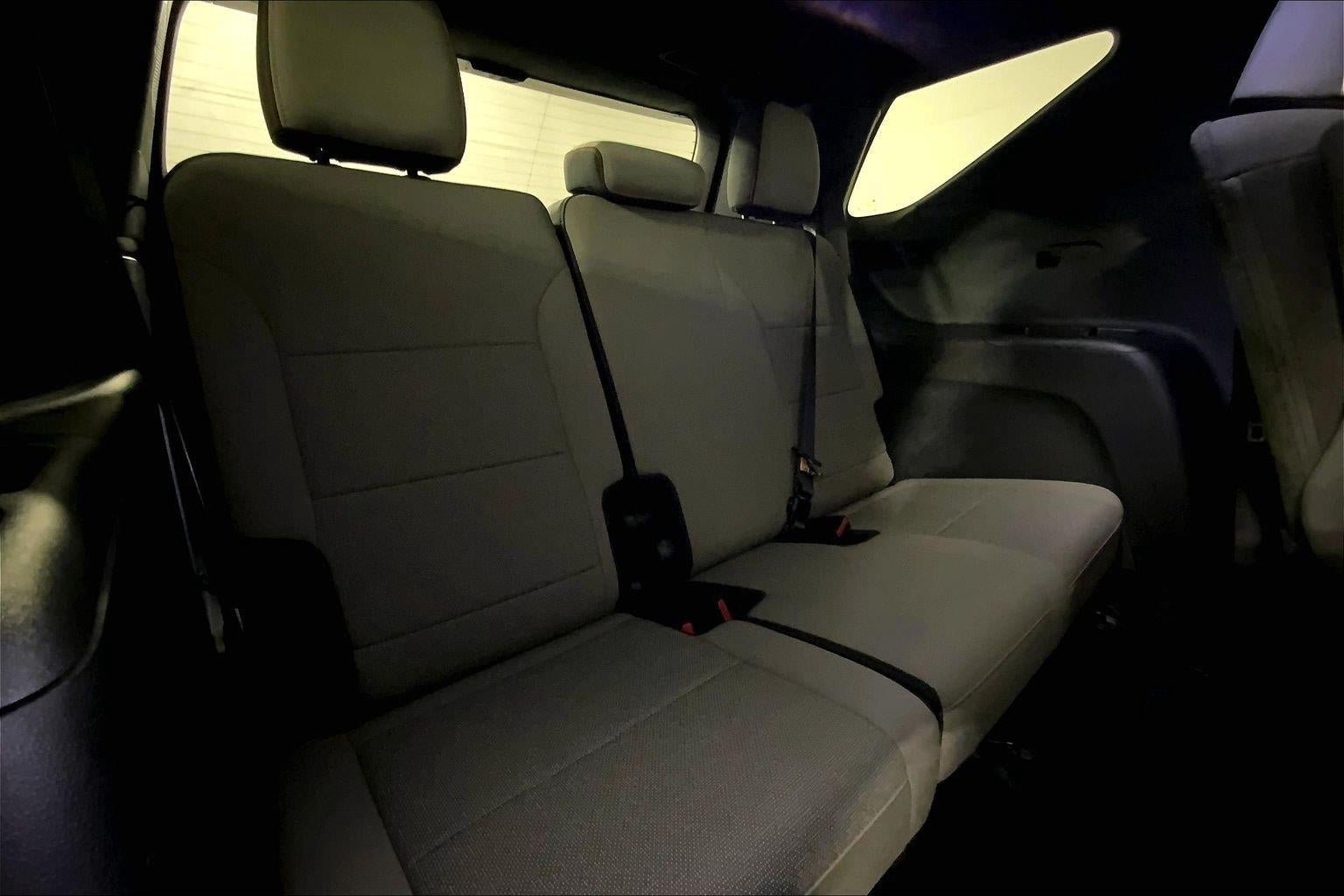 Used 2026 Chevrolet Traverse LT w/ Driver Confidence Package AWD/4WD image 24