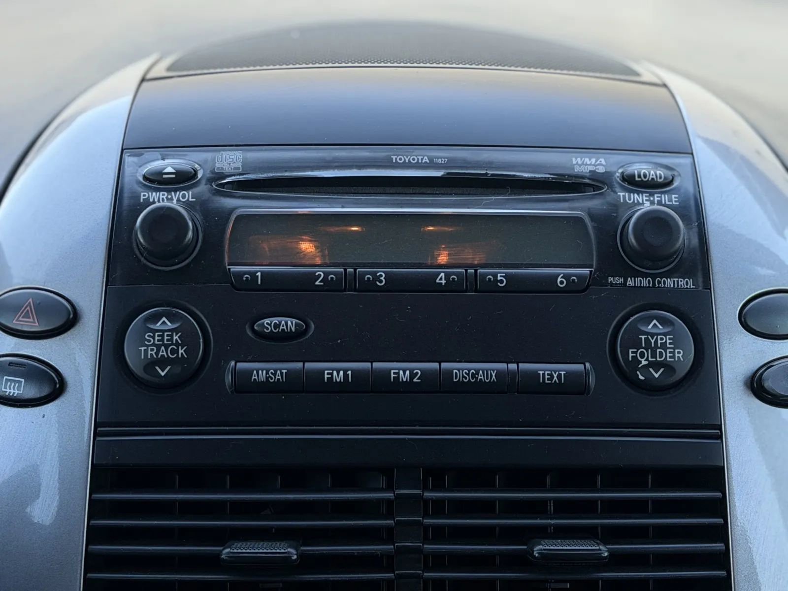 Used 2009 Toyota Sienna CE FWD image 26