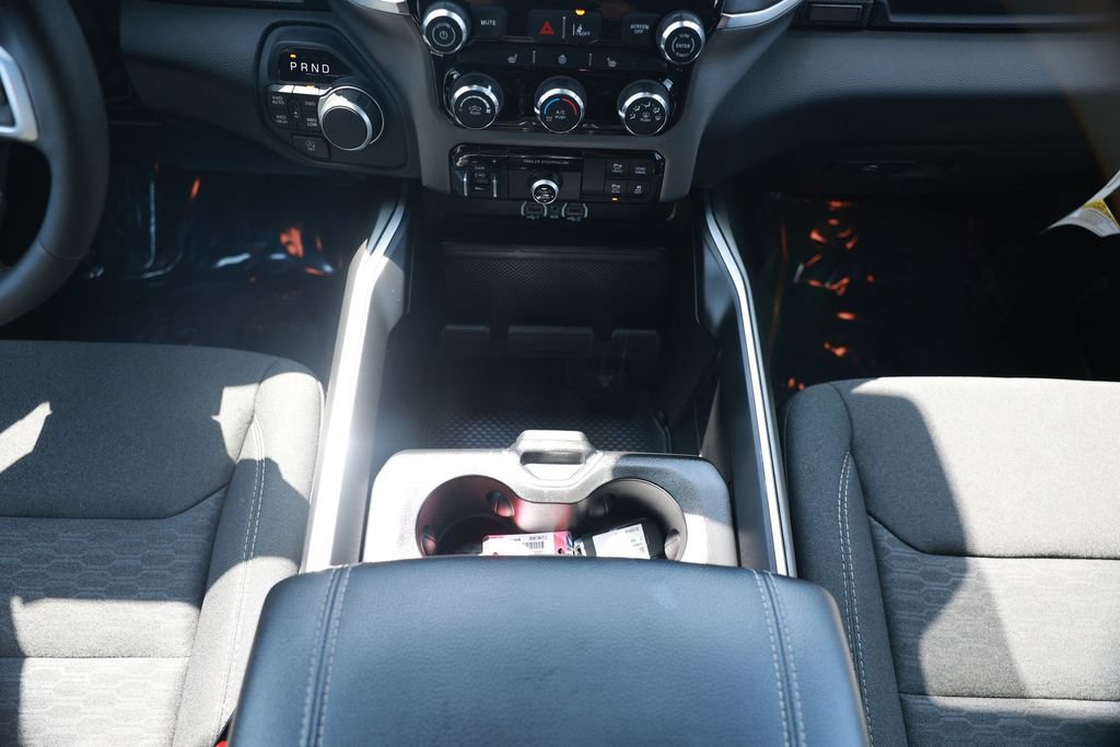 Used 2025 RAM 1500 Big Horn AWD/4WD image 28