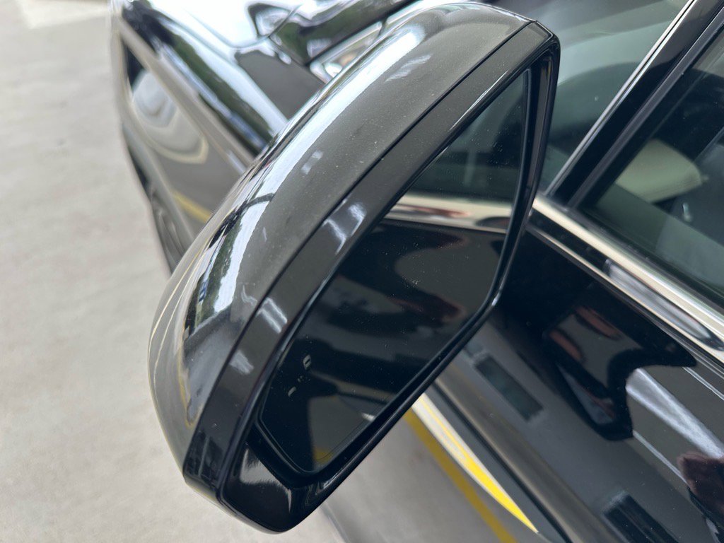 Used 2022 Lincoln Nautilus Reserve w/ Equipment Group 202A image 14