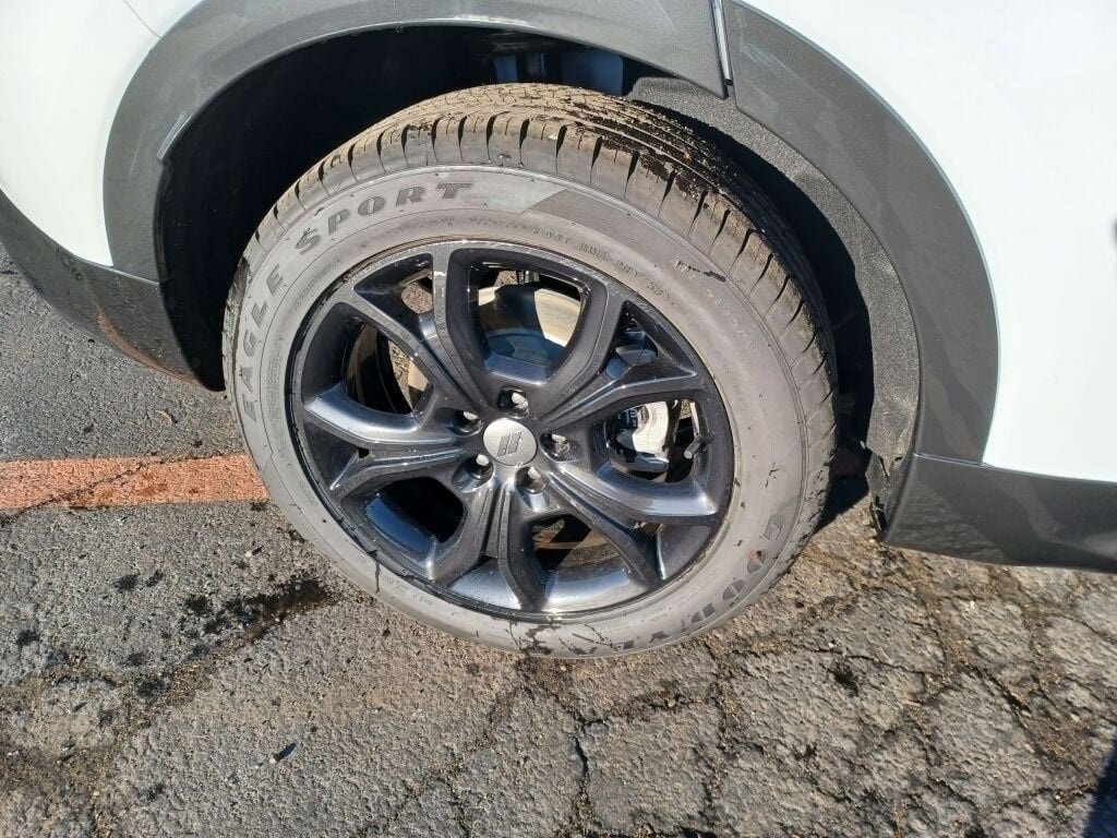 New 2024 Dodge Hornet R/T w/ R/T Blacktop Package image 11