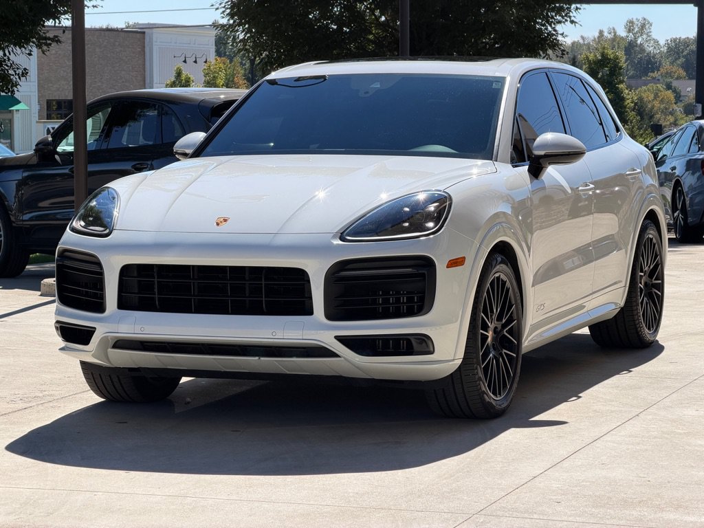Used 2023 Porsche Cayenne GTS AWD/4WD image 11