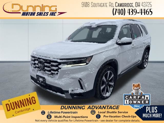 Used 2023 Honda Pilot Touring image 1