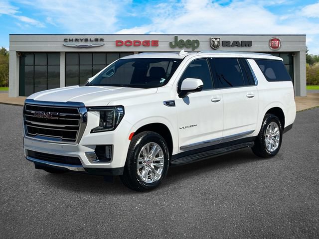 Used 2023 GMC Yukon XL SLT w/ SLT Premium Package AWD/4WD image 10