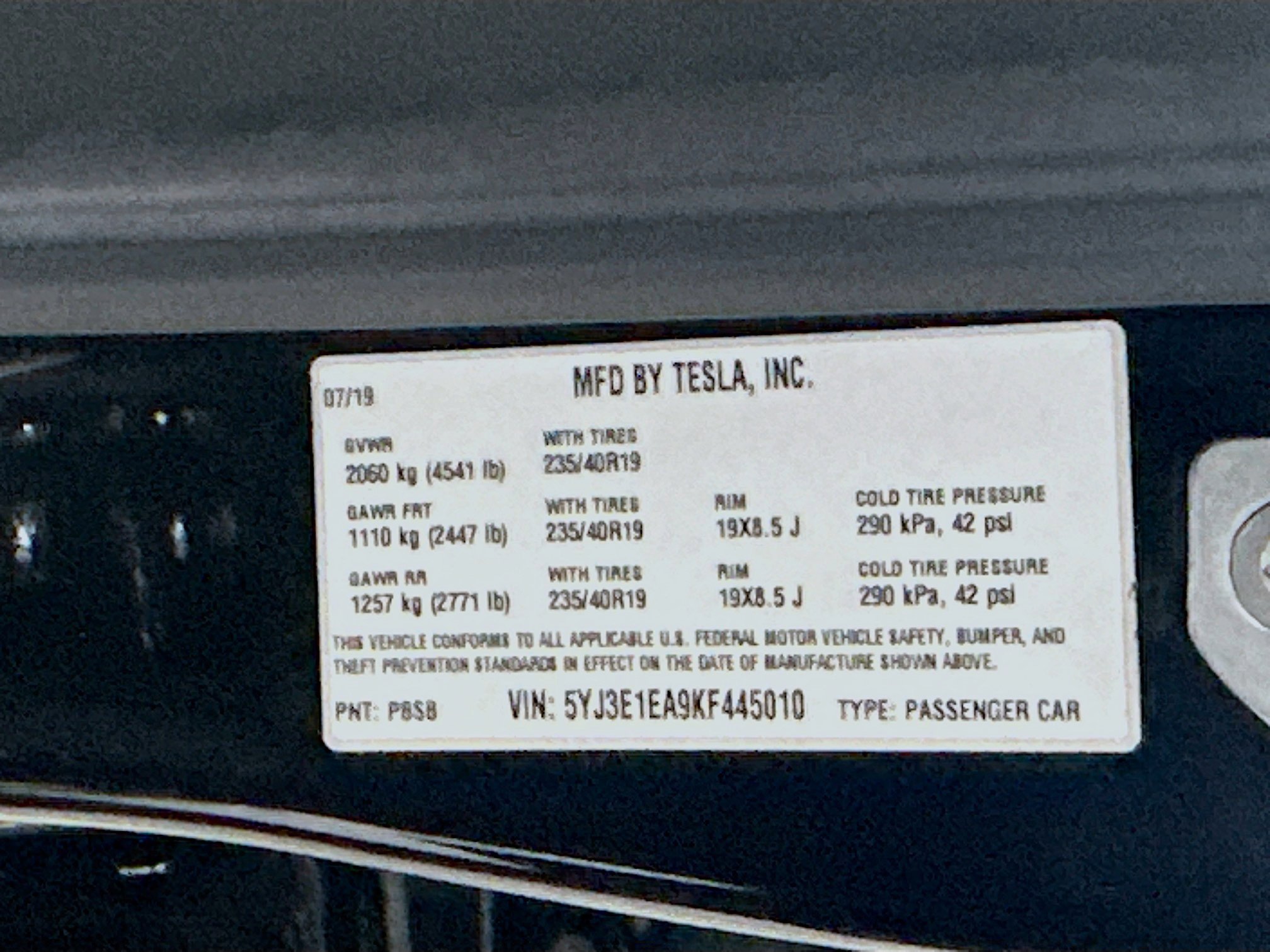 Used 2019 Tesla Model 3 Standard Range image 12