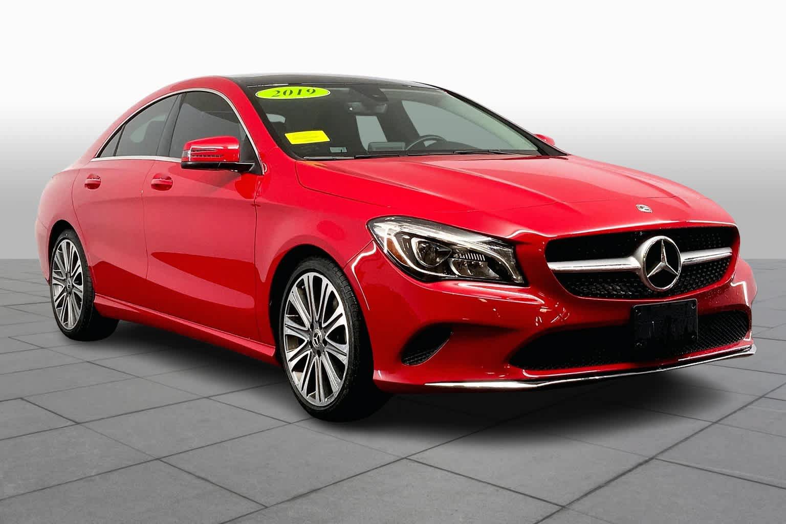 Used 2019 Mercedes-Benz CLA 250 4MATIC image 3