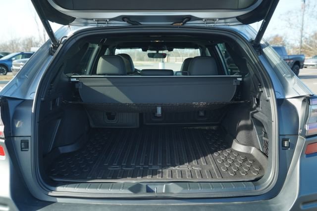 Used 2022 Subaru Outback Wilderness image 19