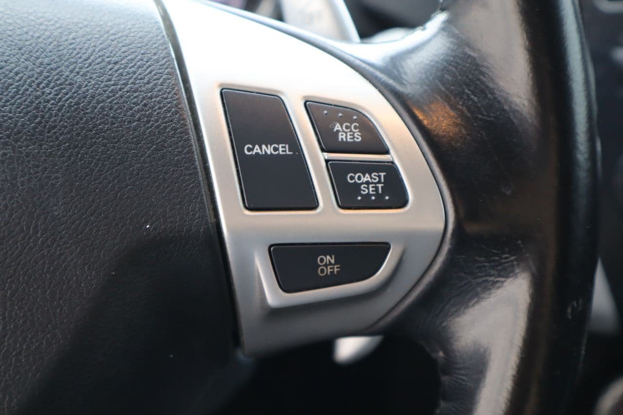 Used 2011 Mitsubishi Outlander Sport SE FWD image 13
