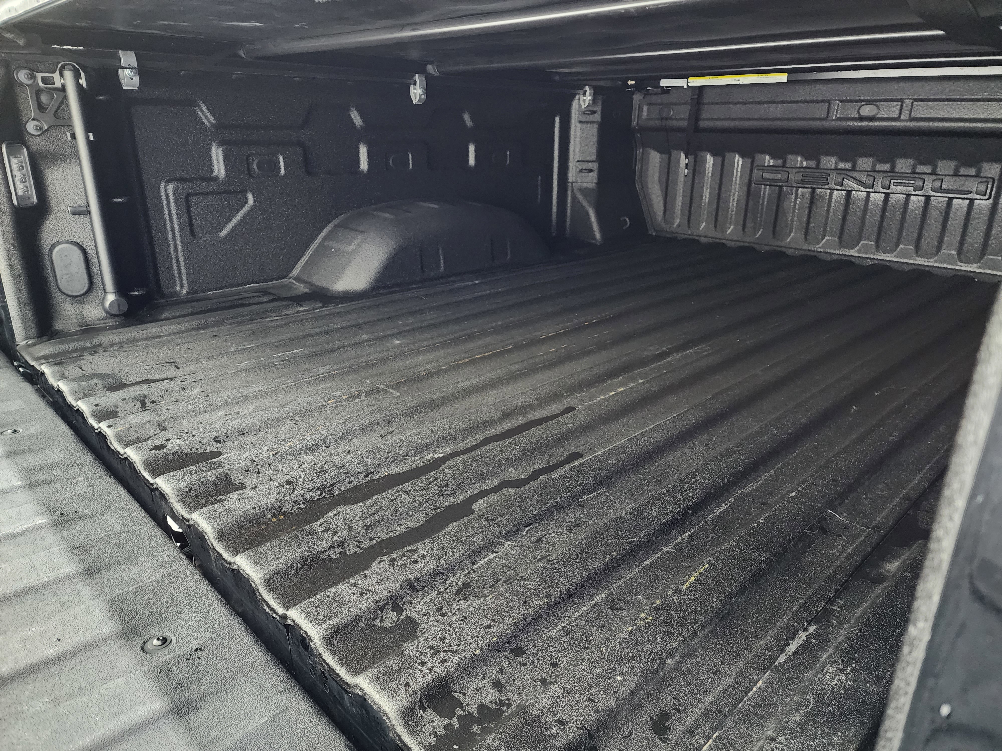 Used 2024 GMC Sierra 2500 Denali w/ Denali Reserve Package image 5