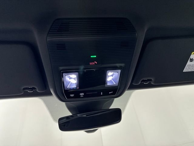 Used 2024 Volkswagen ID.4 Pro image 24