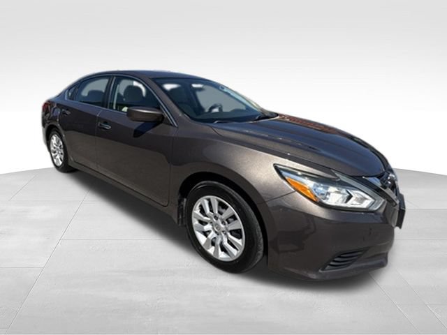 Used 2016 Nissan Altima 2.5 S w/ Power Driver Seat Package