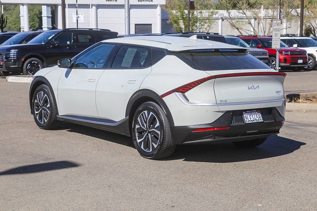 Used 2024 Kia EV6 Light RWD image 2