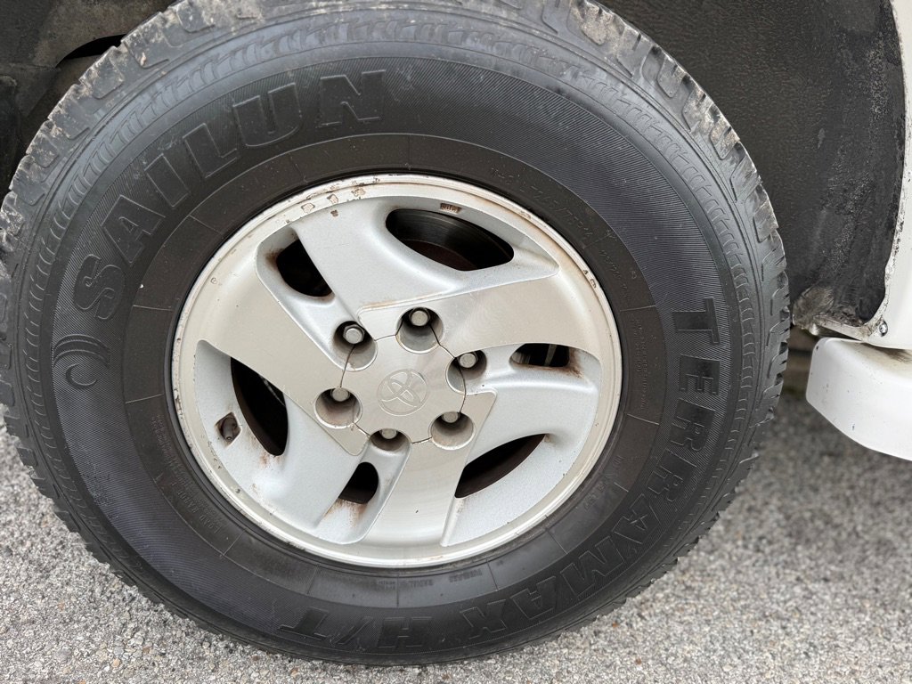 Used 2002 Toyota Sequoia Limited RWD image 23