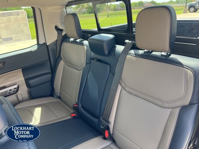 New 2026 Ford Maverick Lariat image 19