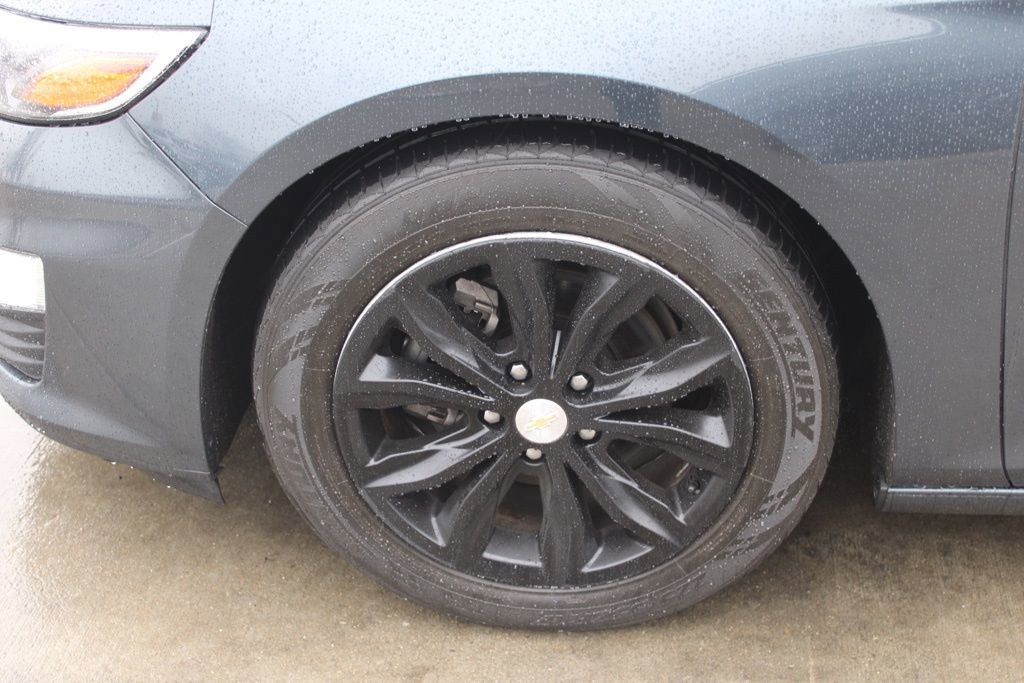 Used 2020 Chevrolet Malibu LT image 11