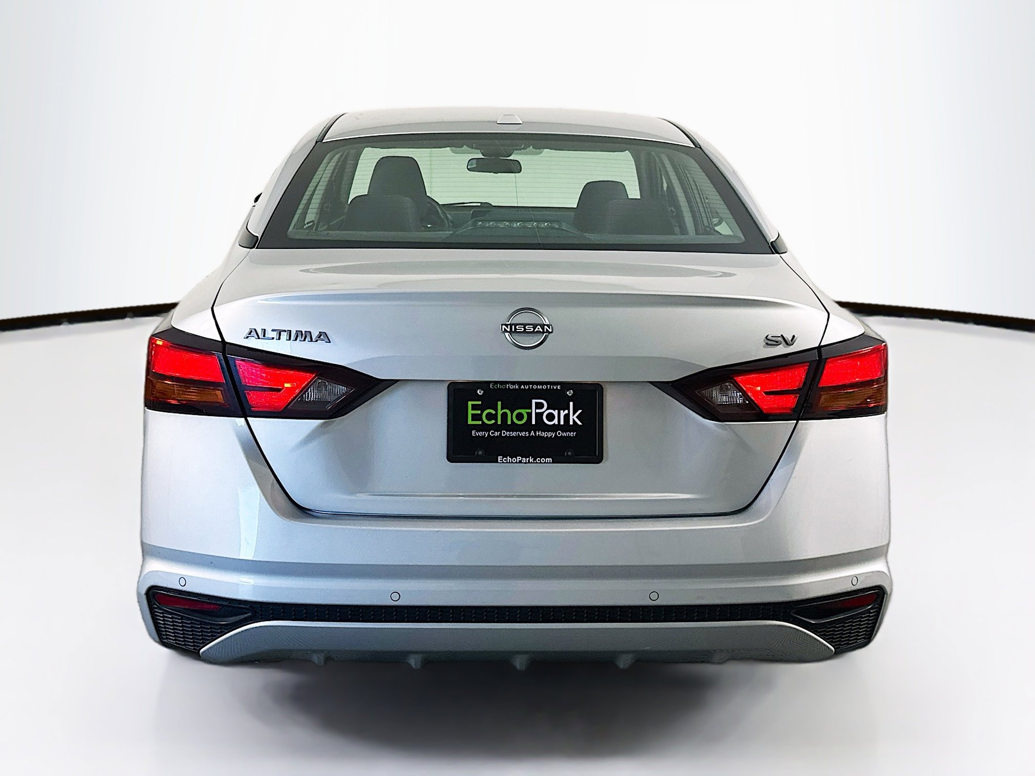 Used 2024 Nissan Altima 2.5 SV image 7