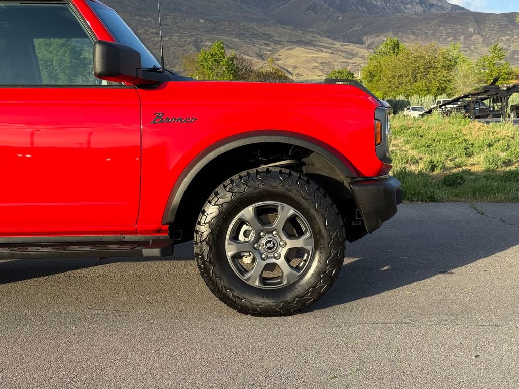 Used 2021 Ford Bronco Big Bend image 3