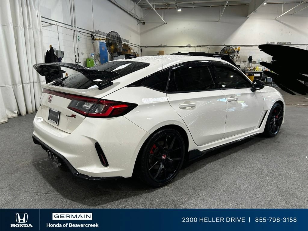 Used 2024 Honda Civic Type R image 8