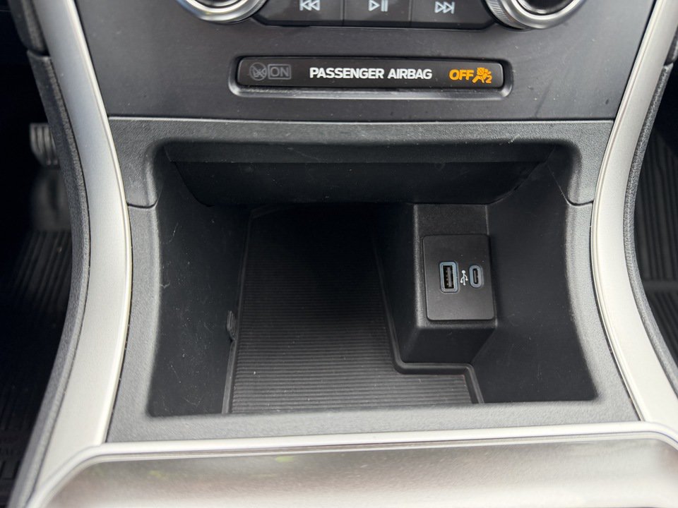 Used 2024 Ford Edge SEL w/ Cargo Accessory Package AWD/4WD image 21