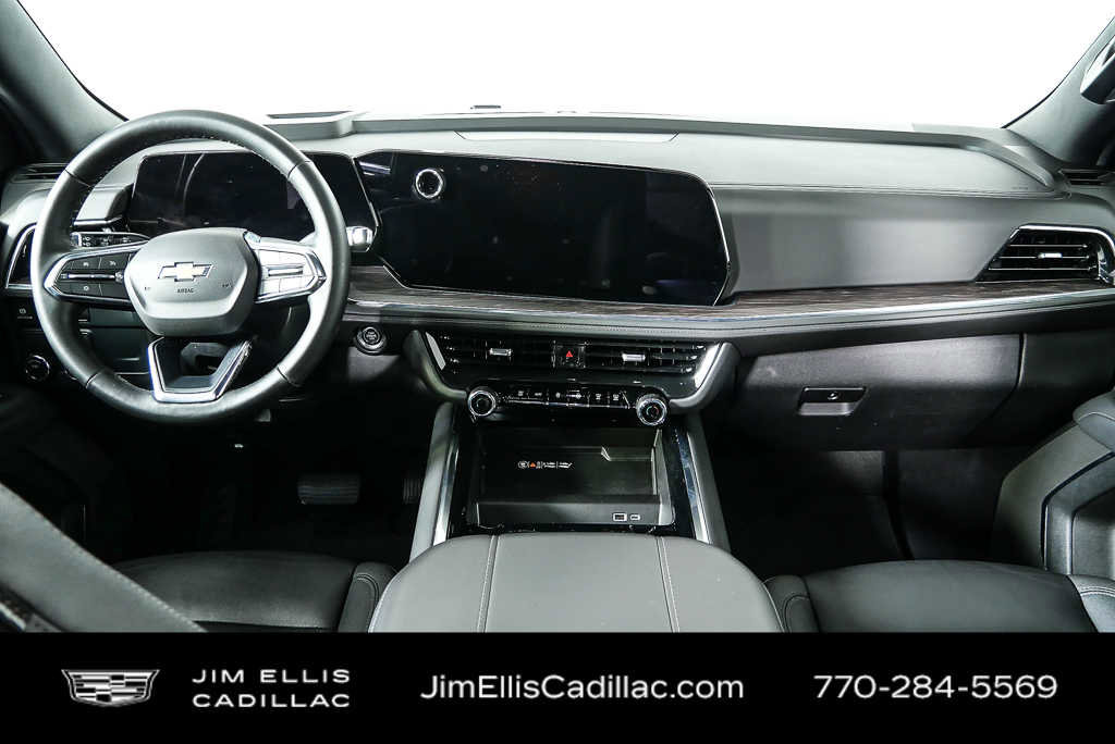 Used 2025 Chevrolet Tahoe LT RWD image 19