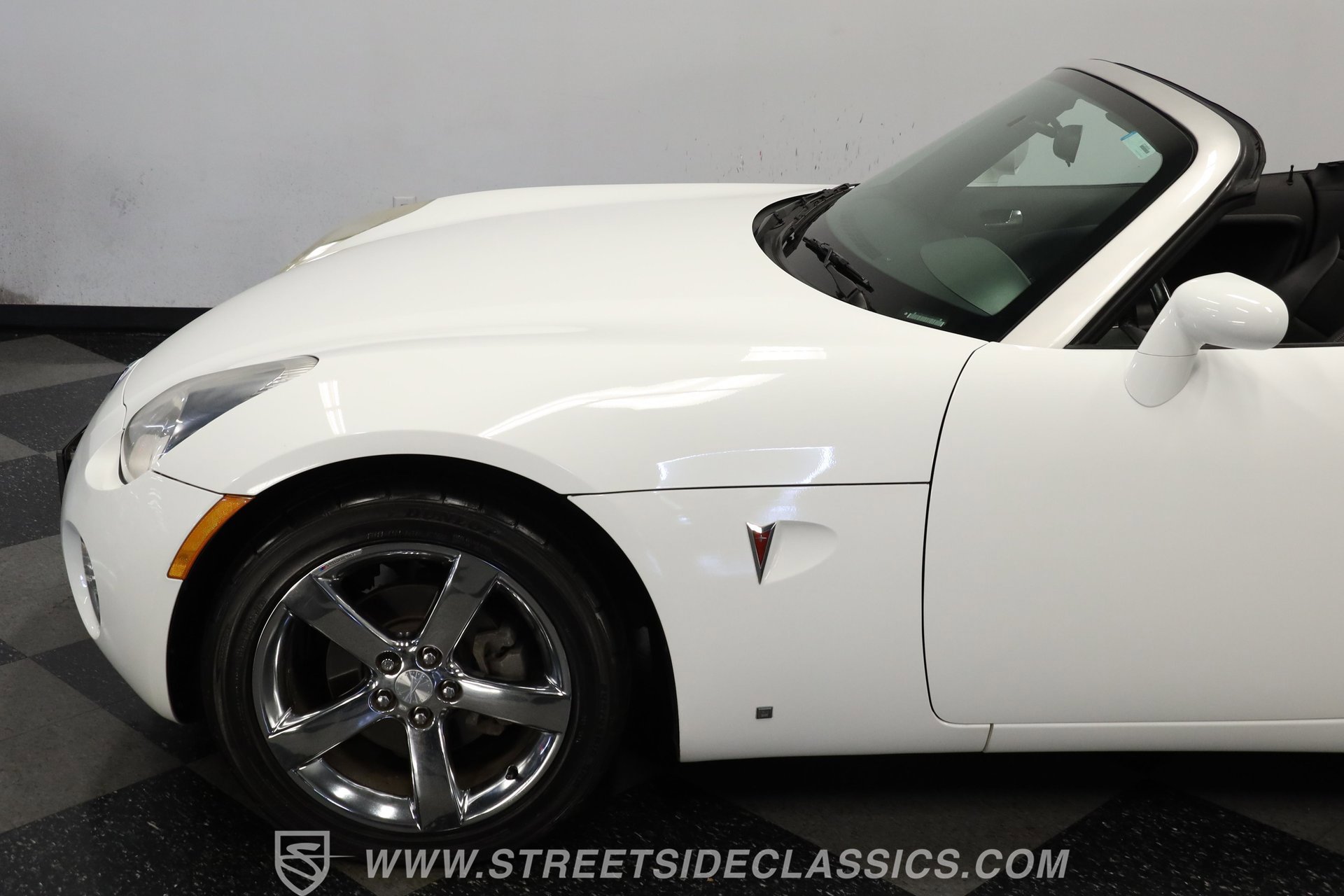Used 2007 Pontiac Solstice Convertible w/ Premium Package image 22