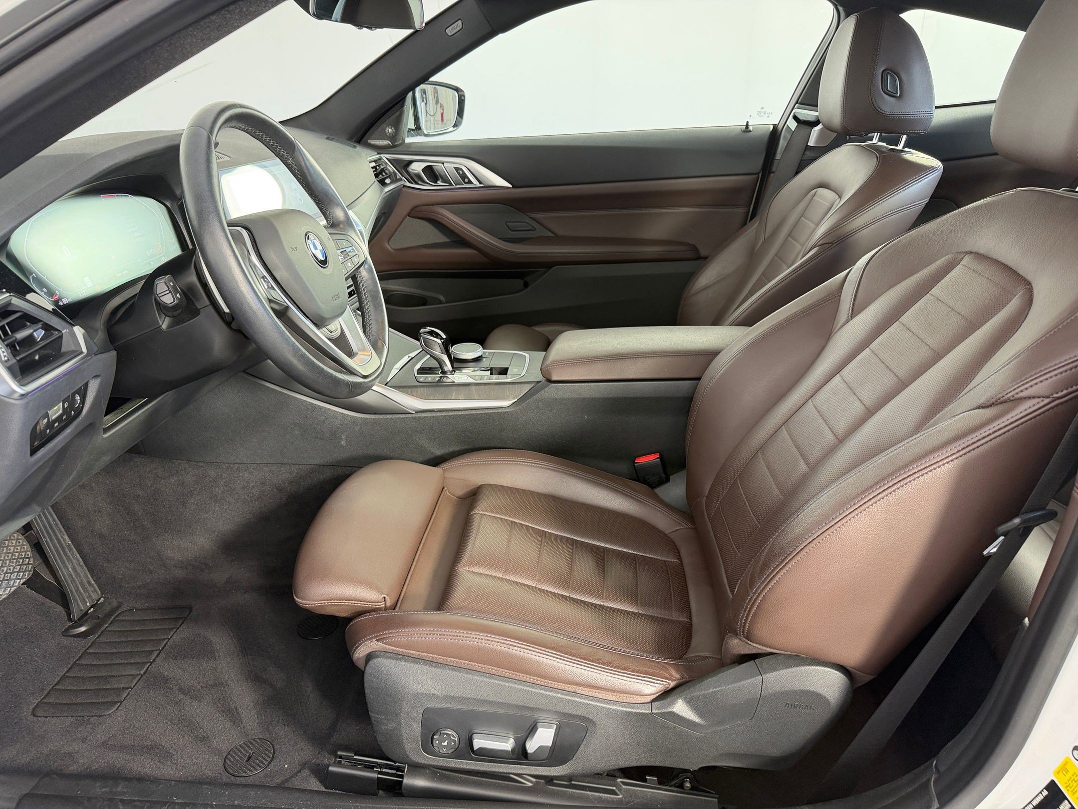 Certified 2023 BMW 430i Coupe w/ Premium Package RWD image 5